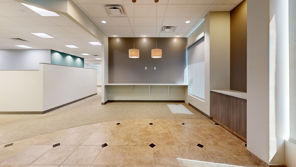 Primary Photo Of 8020 Shaffer Pky, Littleton Light Manufacturing For Lease