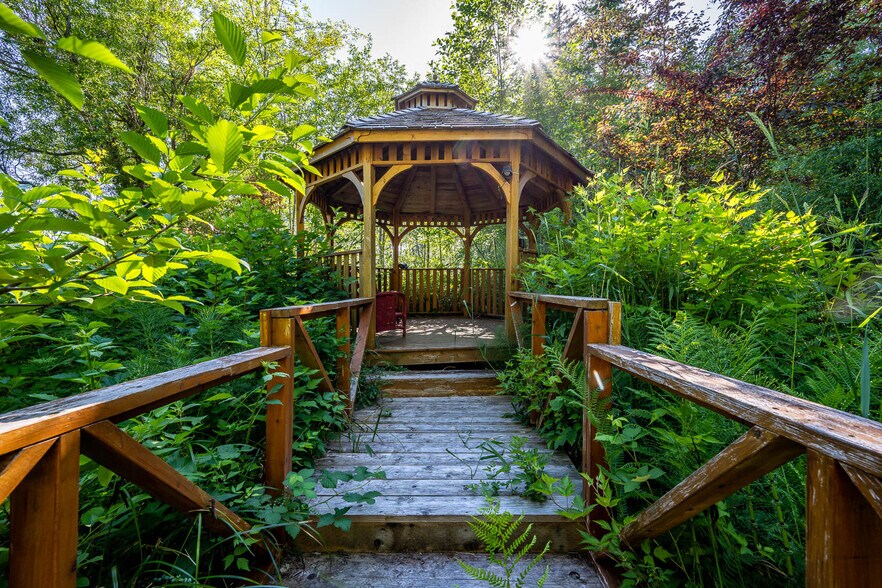 More Photos Of 1885 Central Rd, Hornby Island Land For Sale