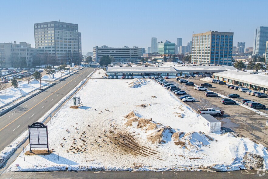 Primary Photo Of 422 Consumers Rd, Toronto Land For Lease