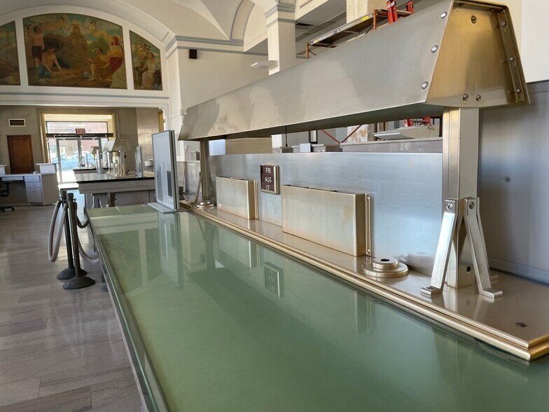 More Photos Of 106 S Main St, Butler Office For Lease