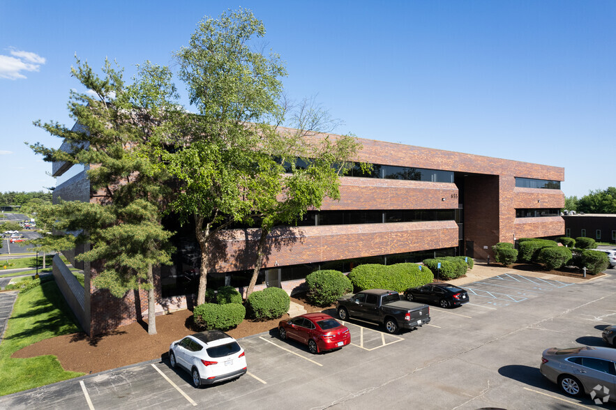 Primary Photo Of 655 Craig Rd, Creve Coeur Office For Lease