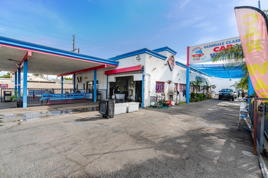 Primary Photo Of 5720 San Fernando Rd, Glendale Carwash For Sale