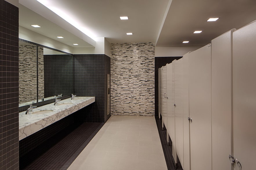 More Photos Of 20 Greenway Plz, Houston Office For Lease