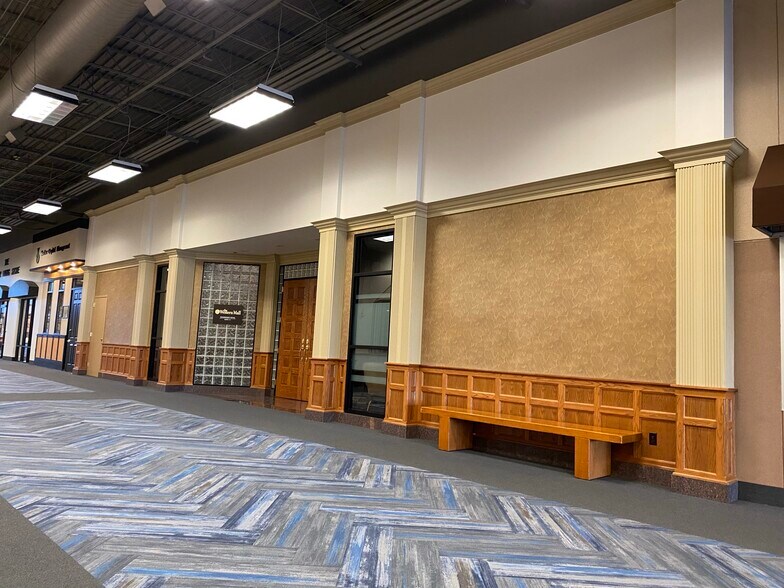 More Photos Of 2101-2120 W 41st St, Sioux Falls Unknown For Lease