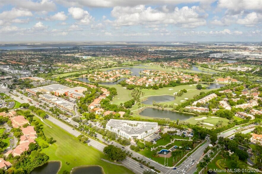 More Photos Of 10305 NW 41st St, Doral Office For Sale