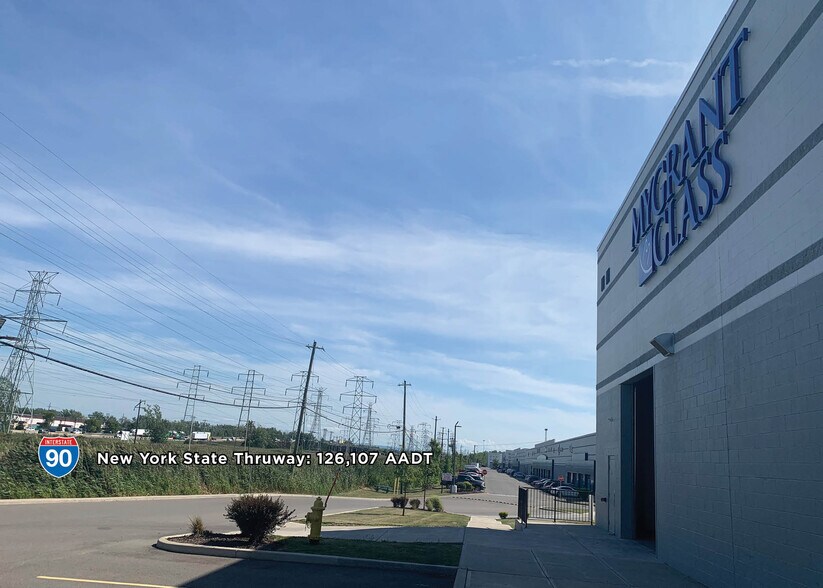 More Photos Of 2839 Broadway St, Cheektowaga Warehouse For Lease