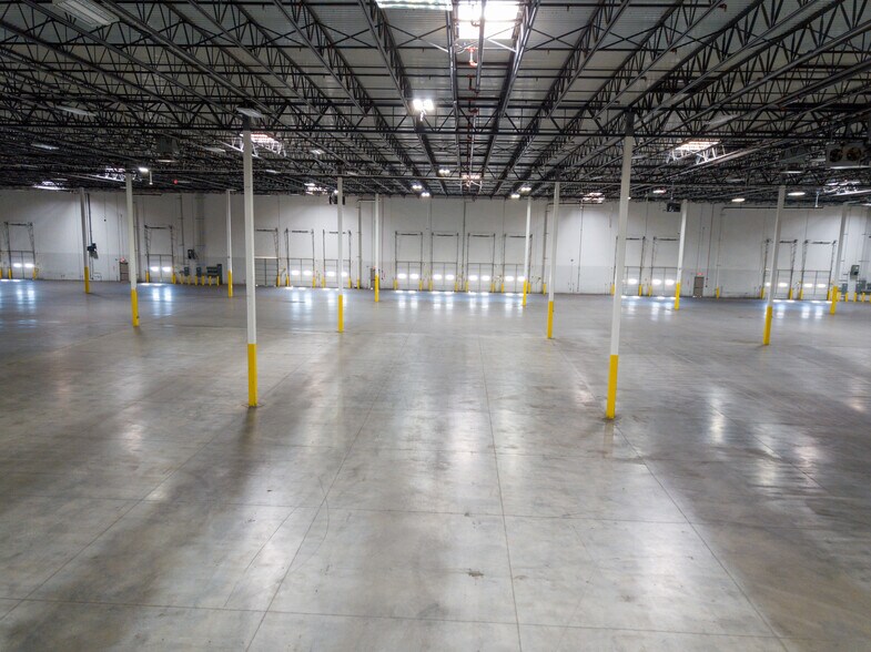 More Photos Of 465 Industrial Ave, Santa Teresa Manufacturing For Lease