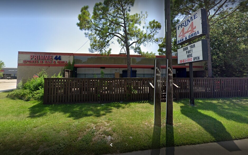 Primary Photo Of 13331 Kuykendahl Rd, Houston Unknown For Lease