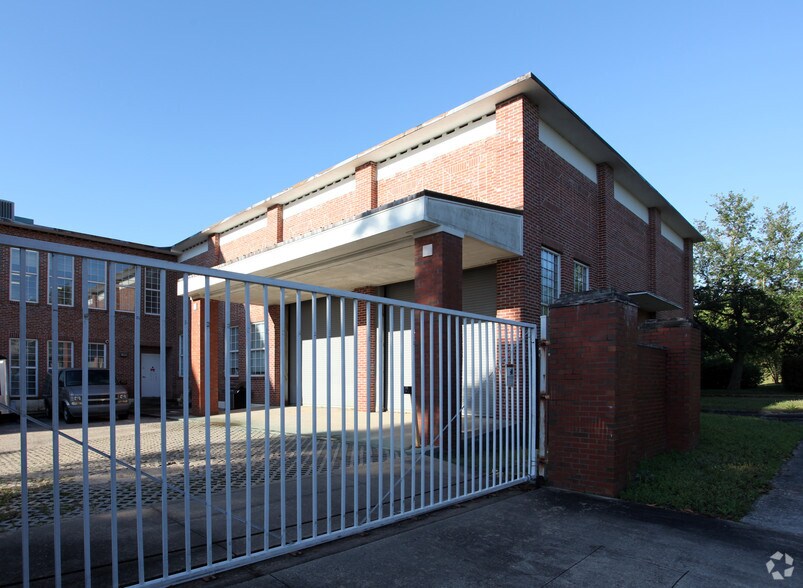 More Photos Of 1301 N Palafox St, Pensacola Office For Lease