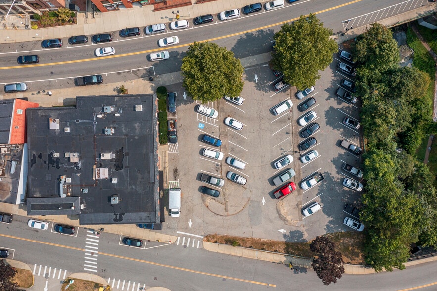More Photos Of 15 Main St ex, Plymouth Storefront Retail Office For Sale