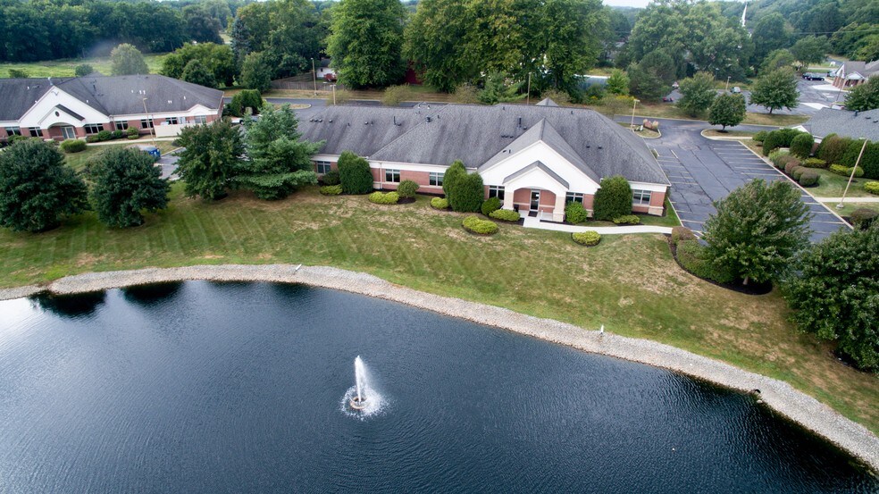 More Photos Of 789 White Pond Dr, Akron Medical For Lease