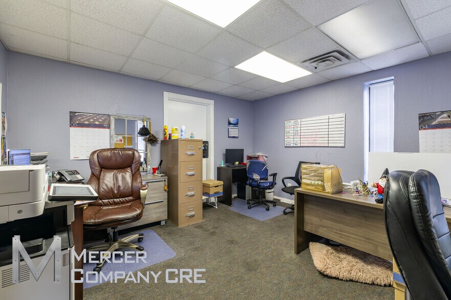 More Photos Of 3035 NE 23rd St, Oklahoma City Industrial For Sale