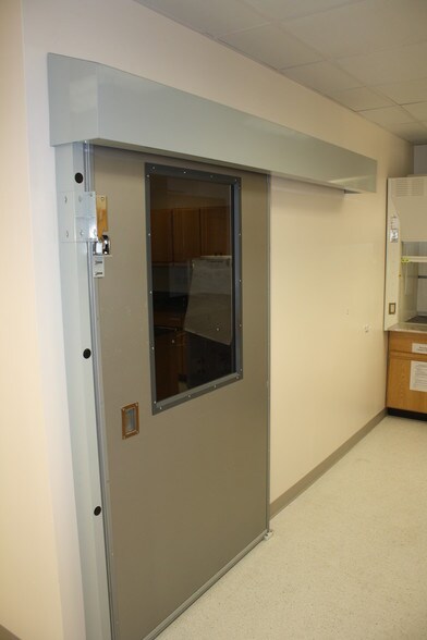 More Photos Of 1615 Golden Aspen Dr, Ames Office For Lease