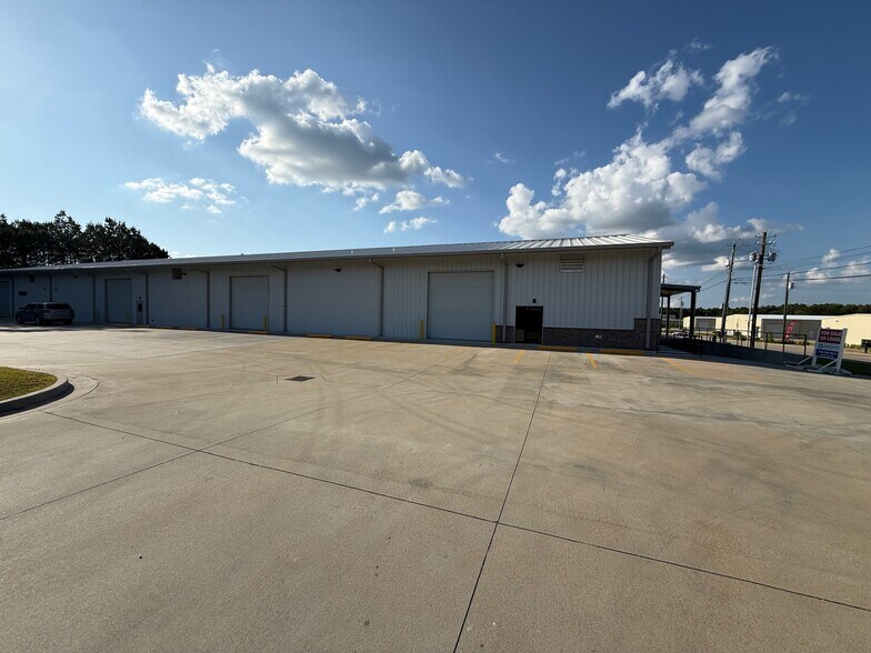 Primary Photo Of 3000 Wyndham Industrial Dr, Opelika Manufacturing For Lease