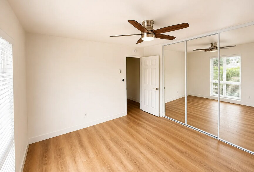 More Photos Of 2470 C St, San Diego Apartments For Sale