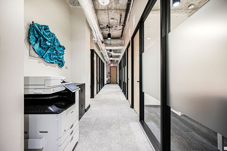 More Photos Of 25 SW 9th St, Miami Coworking Space