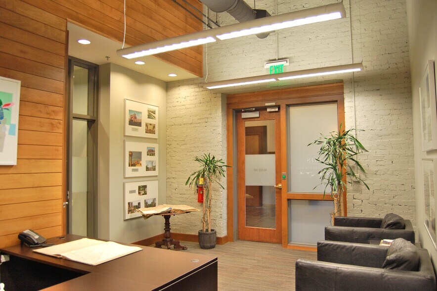 More Photos Of 201 W Main St, Chattanooga Office Residential For Sale