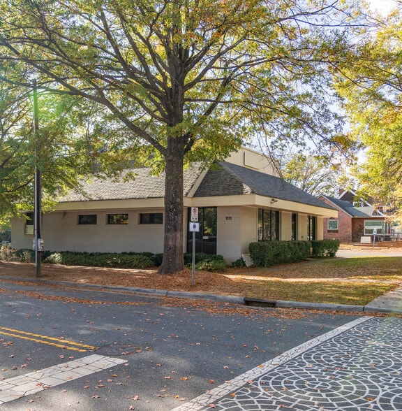 More Photos Of 1111 The Plaza, Charlotte Medical For Lease