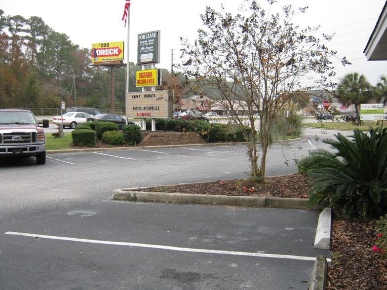 More Photos Of 8400-8420 Abercorn St, Savannah Medical For Lease