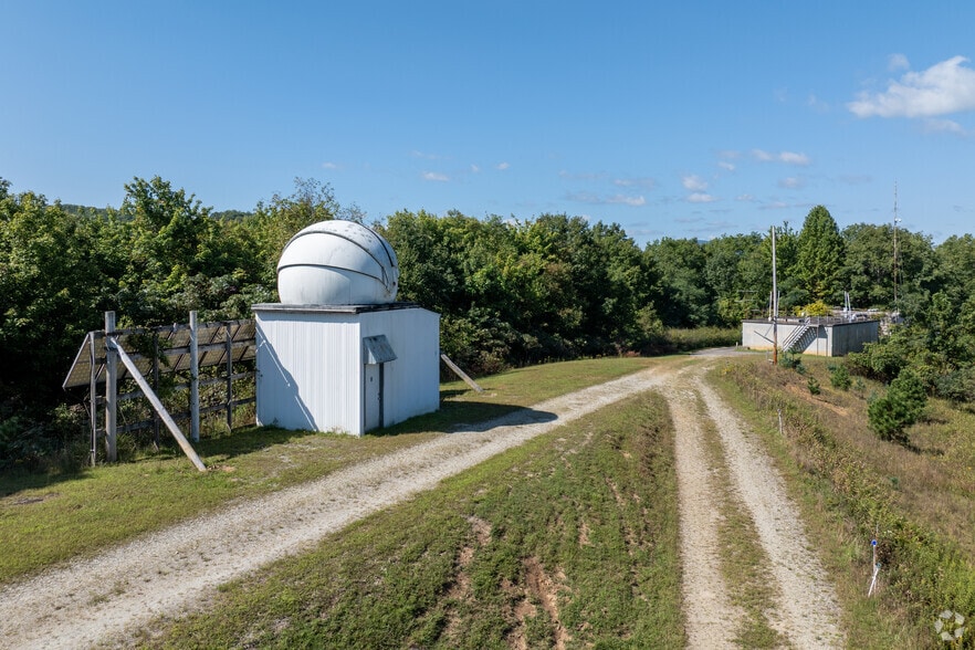 More Photos Of 1 Pari Dr, Rosman Specialty For Sale