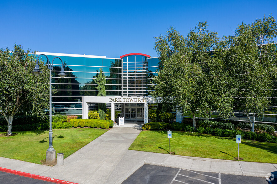 Primary Photo Of 222 NE Park Plaza Dr, Vancouver Office For Lease