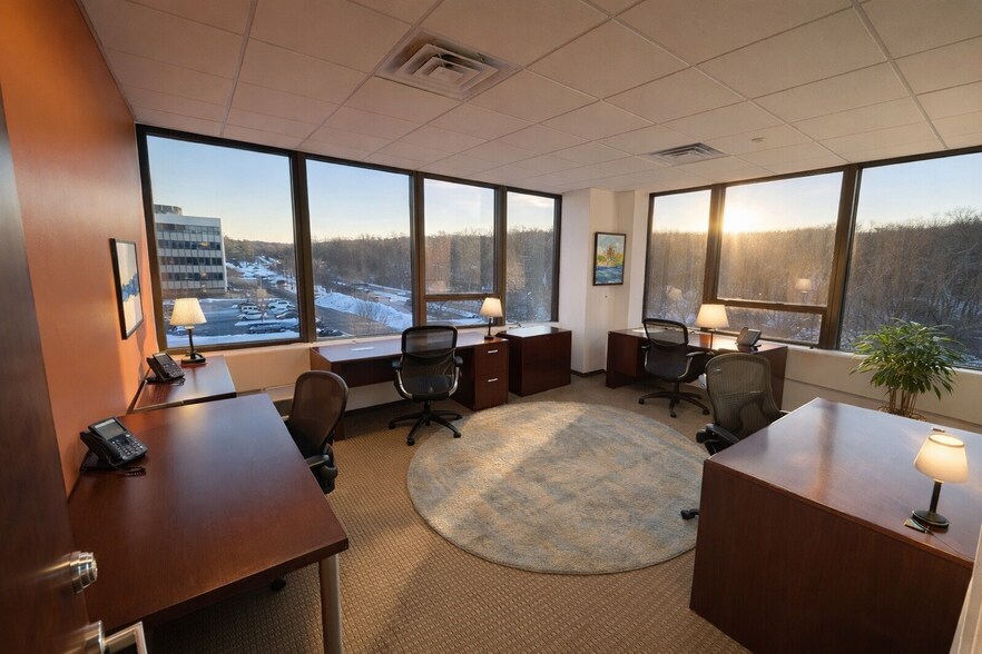 Primary Photo Of 600 Mamaroneck Ave, Harrison Coworking Space