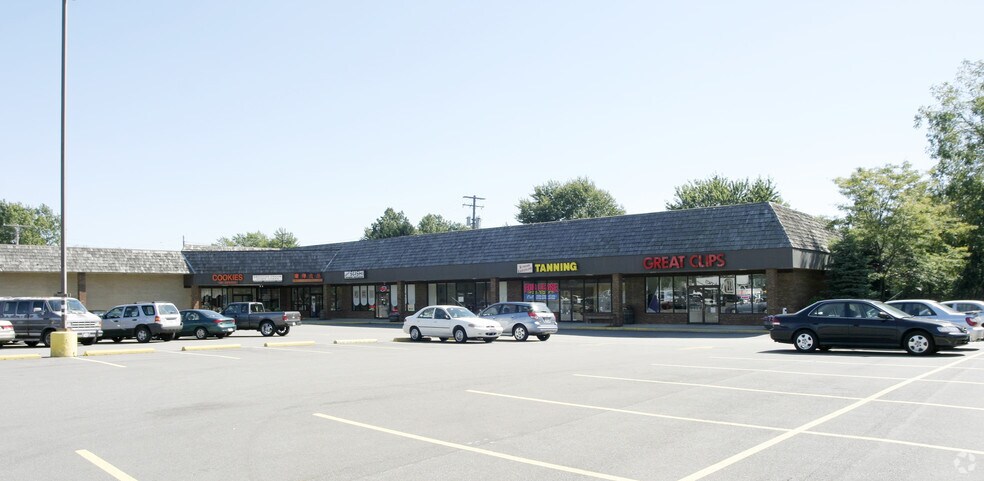 More Photos Of 24485-24569 Lorain Rd, North Olmsted Storefront For Lease