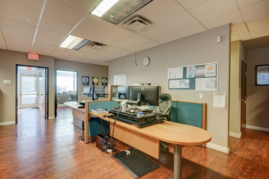 More Photos Of 9332 E Raintree Dr, Scottsdale Medical For Sale