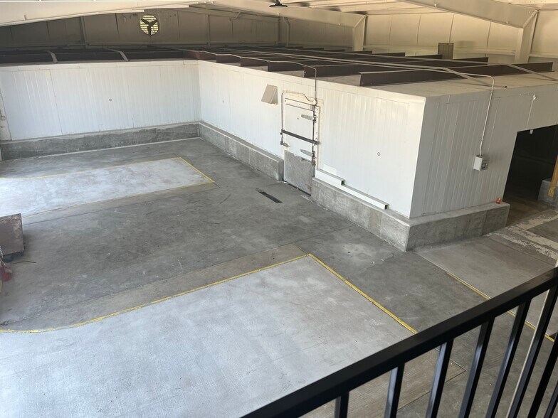 More Photos Of 11209 Conroy Ln, Manchaca Warehouse For Lease