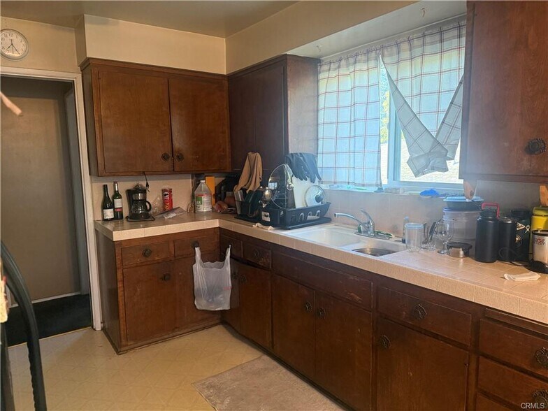 More Photos Of 1504 S Grand Ave, San Pedro Apartments For Sale