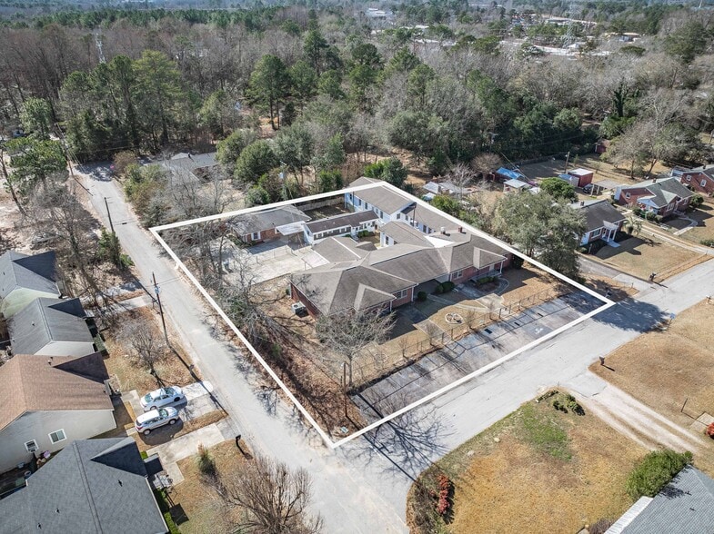 More Photos Of 2306 Forrest St, Cayce Assisted Living For Sale