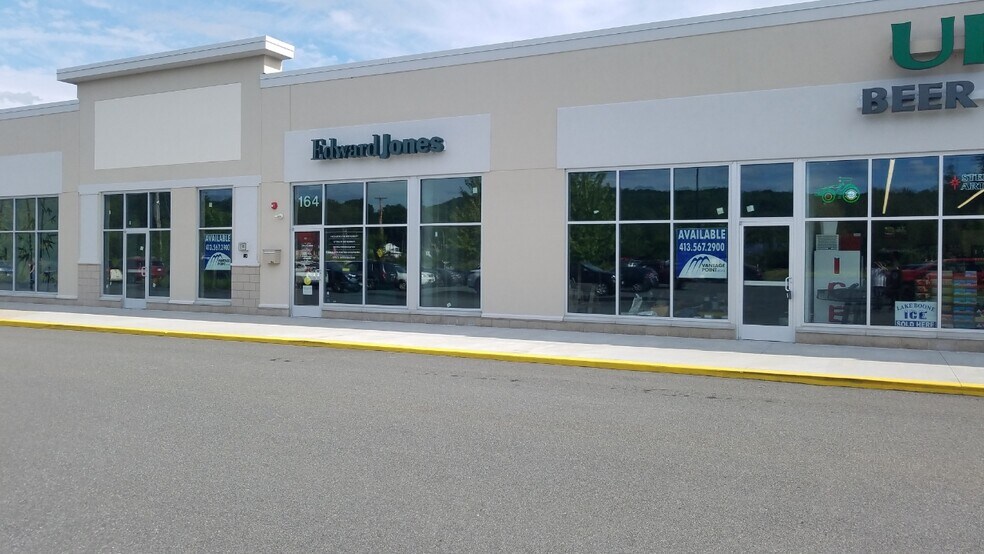 More Photos Of 130 Market Dr, Athol Freestanding For Lease