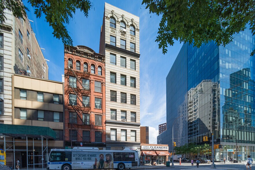 More Photos Of 59 Fourth Ave, New York Apartments For Lease