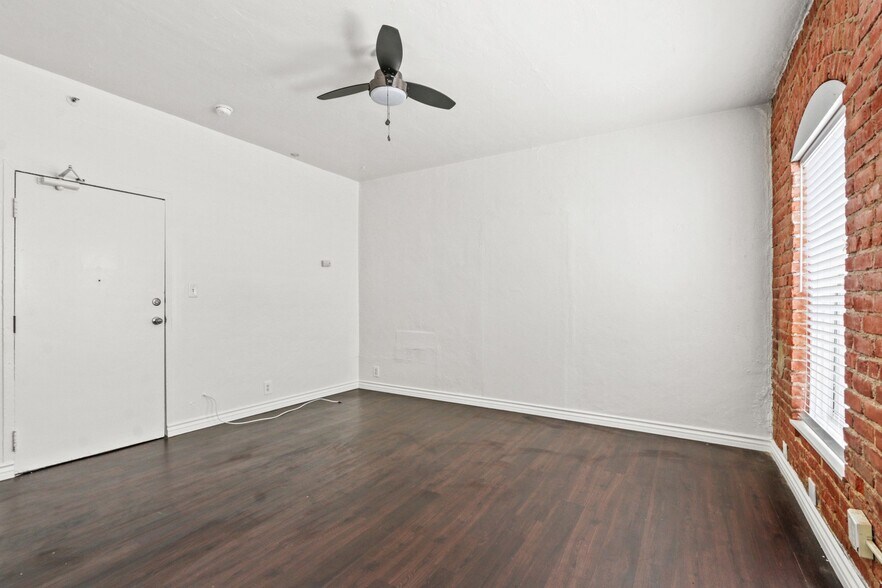 More Photos Of 3408 W Sunset Blvd, Los Angeles Apartments For Sale