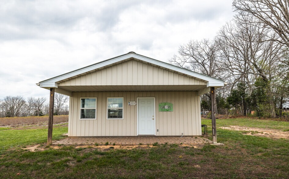 More Photos Of 552 Lick Creek Rd, Leasburg Land For Sale