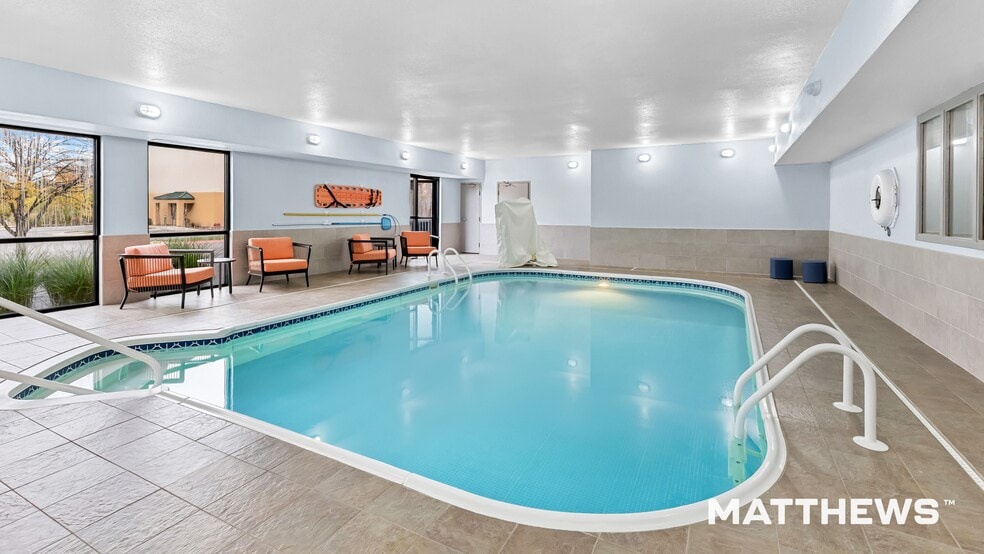 More Photos Of 80 Springside Dr, Akron Hotel For Sale