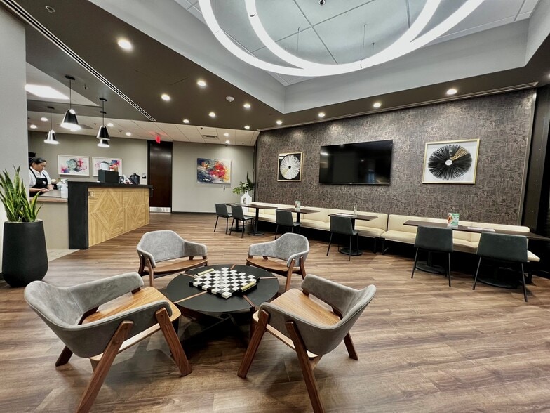 More Photos Of 4851 Lyndon B Johnson Fwy, Dallas Office For Lease