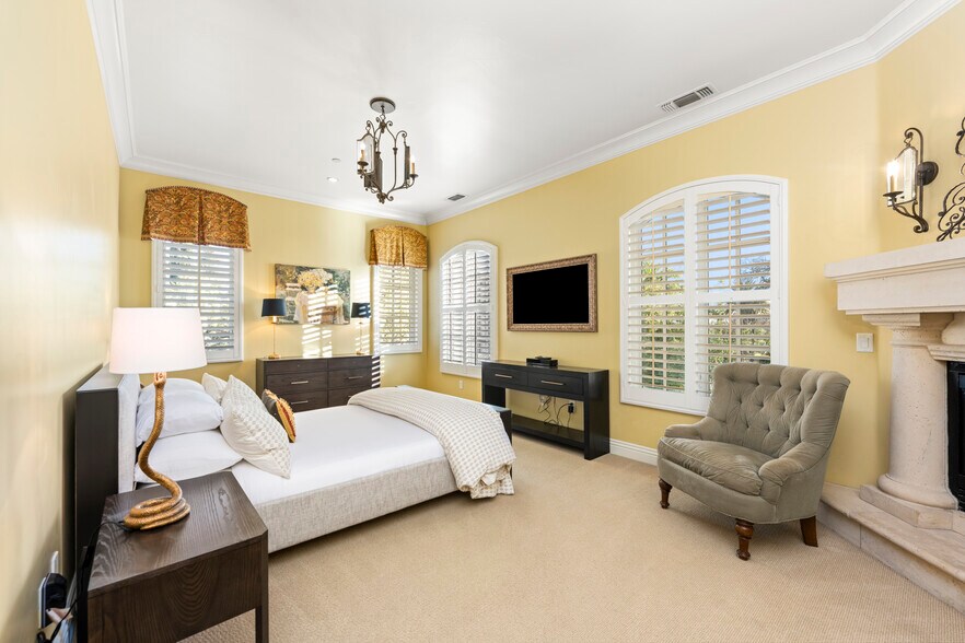 More Photos Of 1210 Arden Hills Ln, Sacramento Specialty For Sale