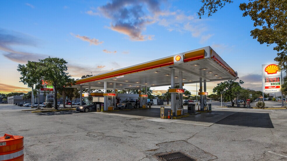 Primary Photo Of 4524 Forest Hill Blvd, West Palm Beach Service Station For Sale