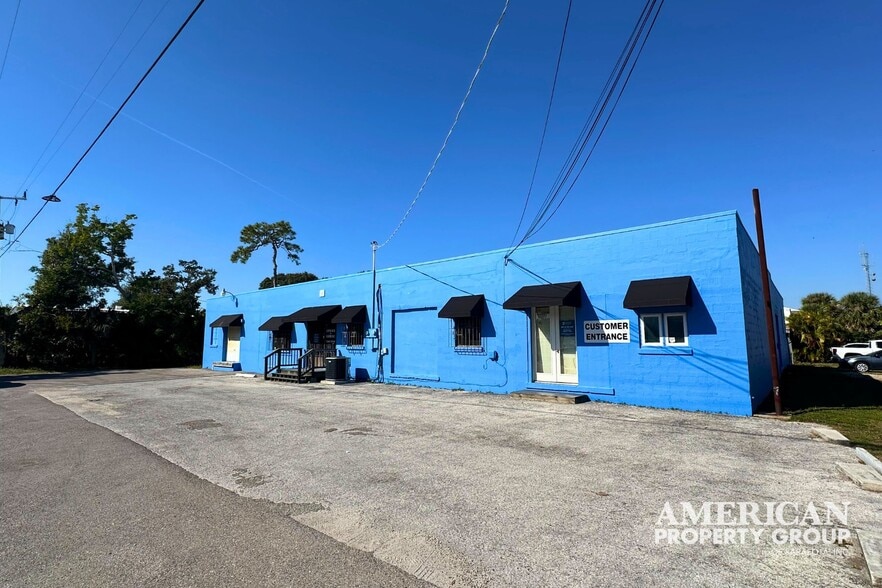 Primary Photo Of 1681 11th St, Sarasota Light Manufacturing For Sale