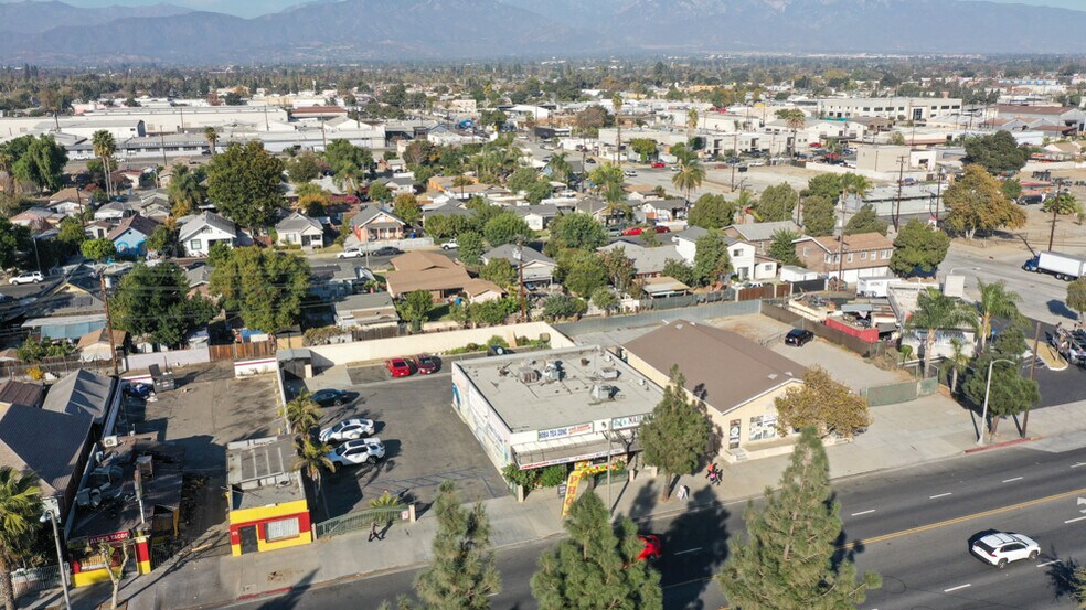 More Photos Of 963 E Mission Blvd, Pomona Freestanding For Sale