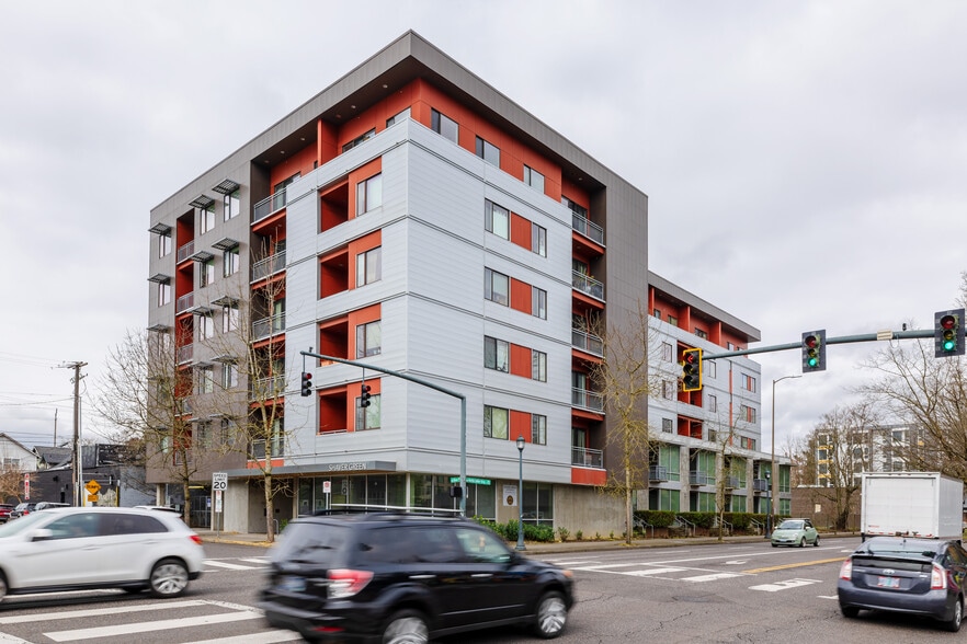 Primary Photo Of 375 NE Shaver St, Portland Apartments For Sale