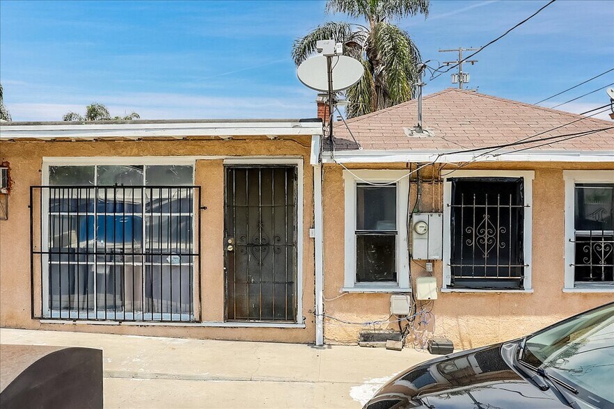 More Photos Of 2336-2338 Pacific Ave, Long Beach Storefront Retail Residential For Sale