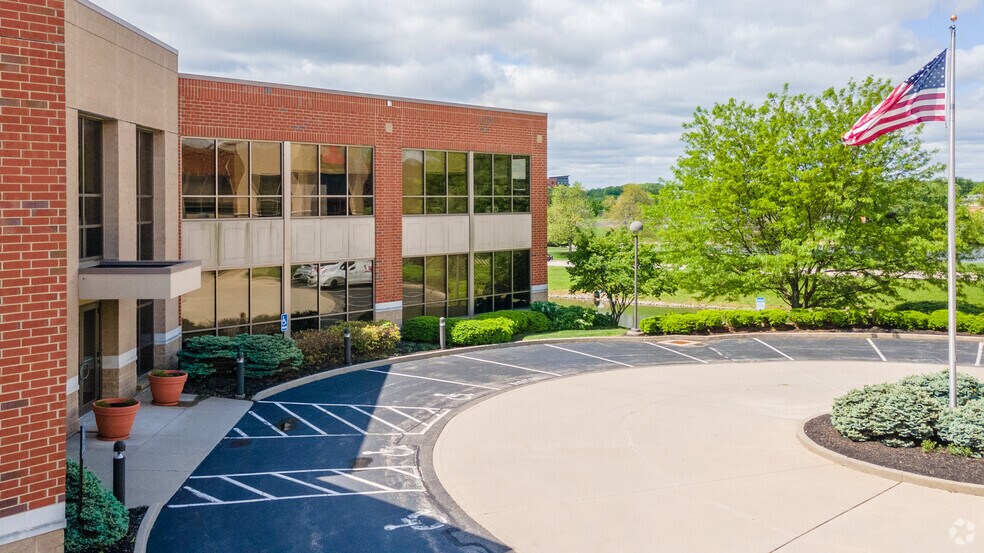 More Photos Of 4755 Lake Forest Dr, Blue Ash Office For Lease