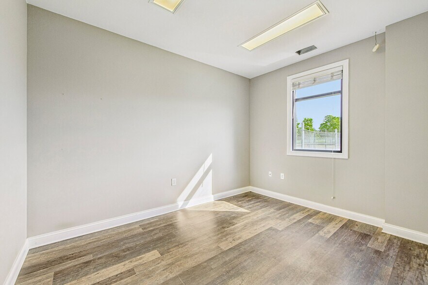 More Photos Of 1972 Red Oak Flats Rd, Dahlonega Warehouse For Sale
