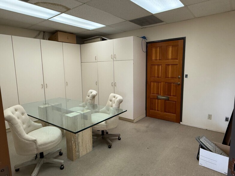 More Photos Of 225 S Civic Dr, Palm Springs Medical For Sale