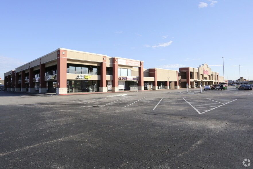 Primary Photo Of 12520-12586 Westheimer Rd, Houston General Retail For Lease