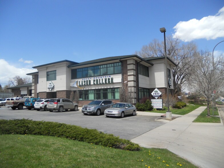 More Photos Of 651 Garrison St, Lakewood Office For Lease