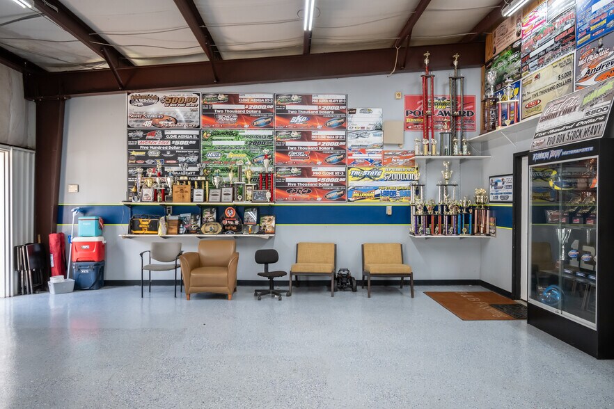 More Photos Of 3655 Neese Commerce Rd, Hull Multifamily For Sale