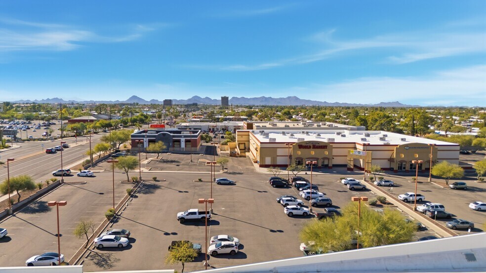 More Photos Of 5975 E Broadway Blvd, Tucson Freestanding For Sale